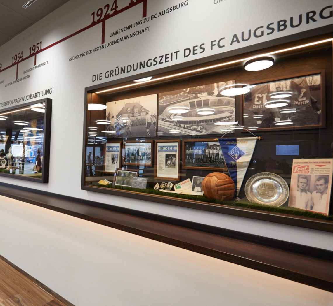 Eröffnung Fan-Kneipe im neuen Funktionsgebäude des FC Augsburg