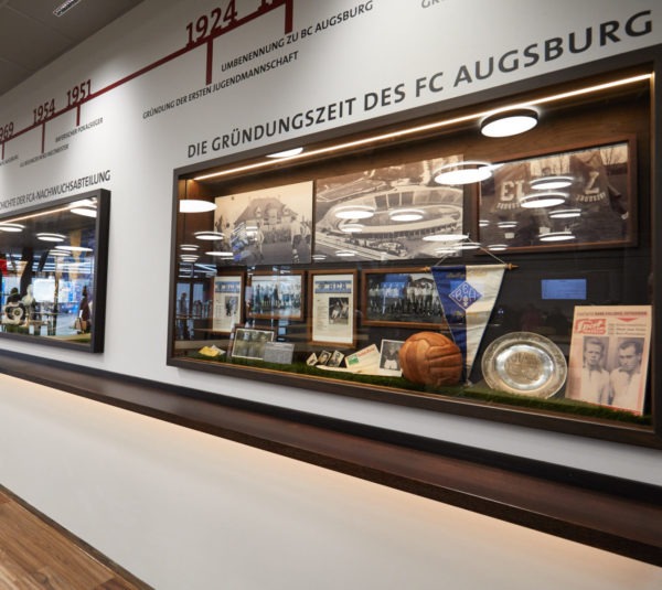 Eröffnung Fan-Kneipe im neuen Funktionsgebäude des FC Augsburg